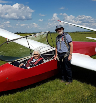 Helen "92" flies at Nene Valley Gliding Club